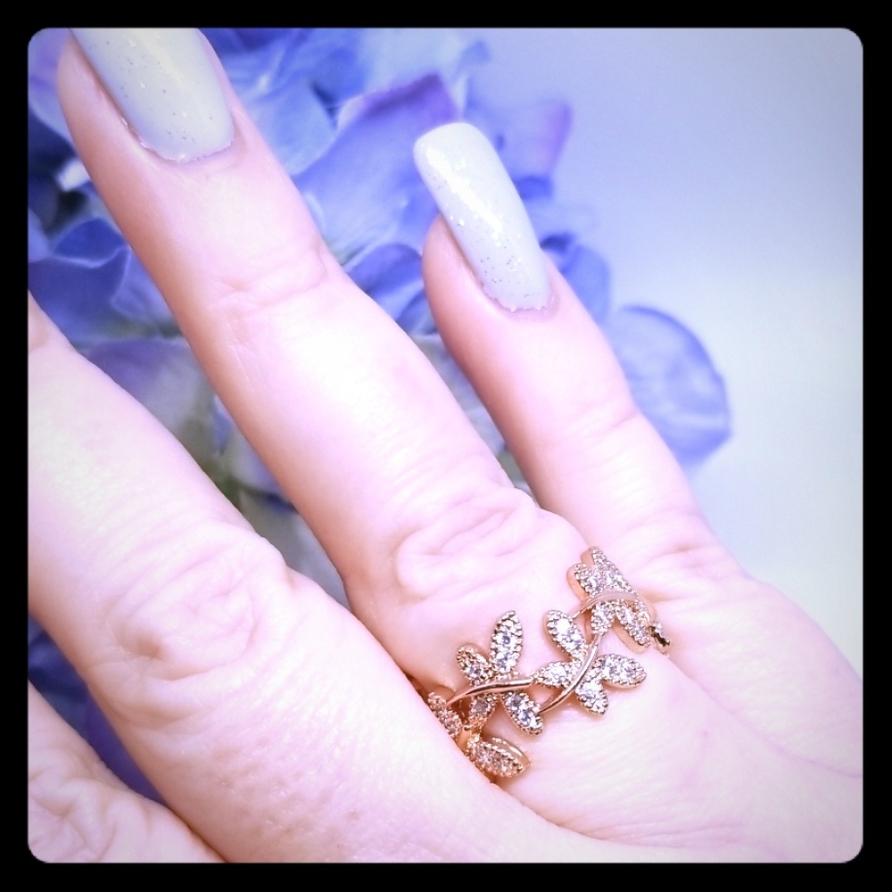 Women's butterfly ring
